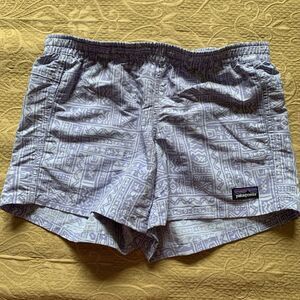 Patagonia Girls Purple‎ Baggies Geometric Shorts Size Large Outdoor Excellent
